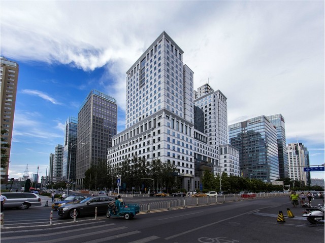 刚洗过头头皮屑很多痒